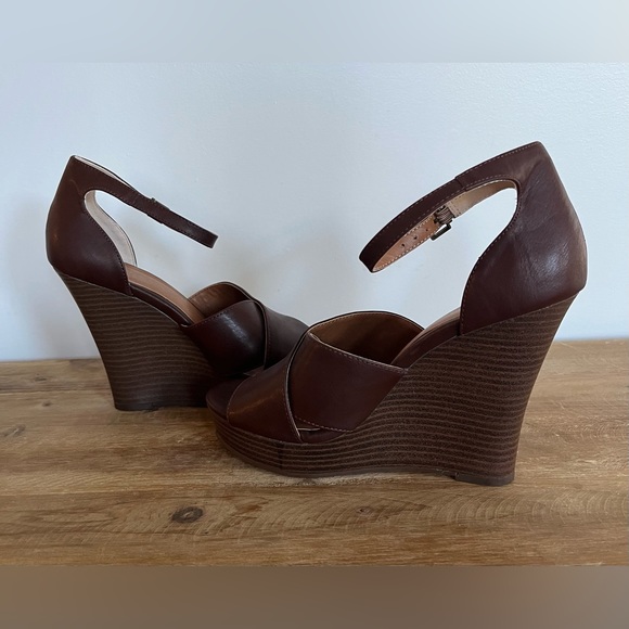 BC Born In California Brown Vegan Wedges Size 7 1/2 - Picture 3 of 6